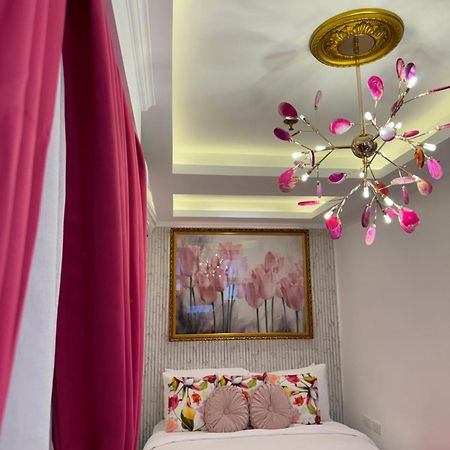 شقة Makati Isabela Luxury مانيلا المظهر الخارجي الصورة