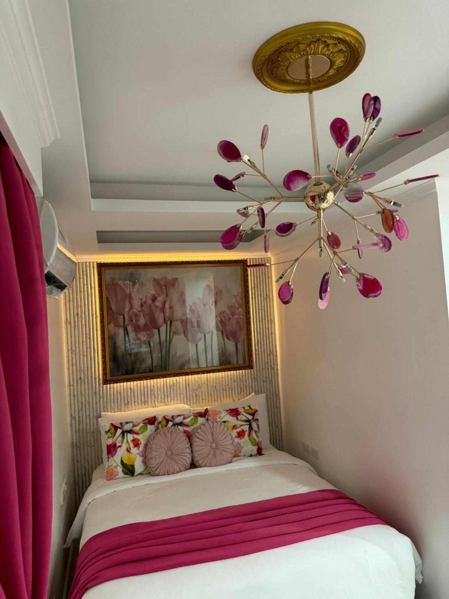 شقة Makati Isabela Luxury مانيلا المظهر الخارجي الصورة