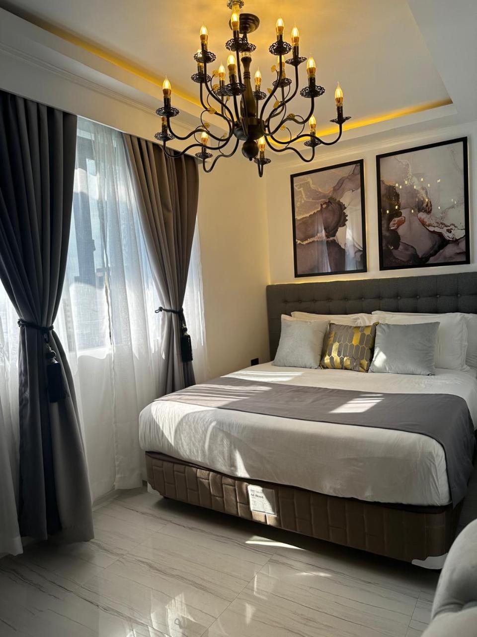 شقة Makati Isabela Luxury مانيلا المظهر الخارجي الصورة